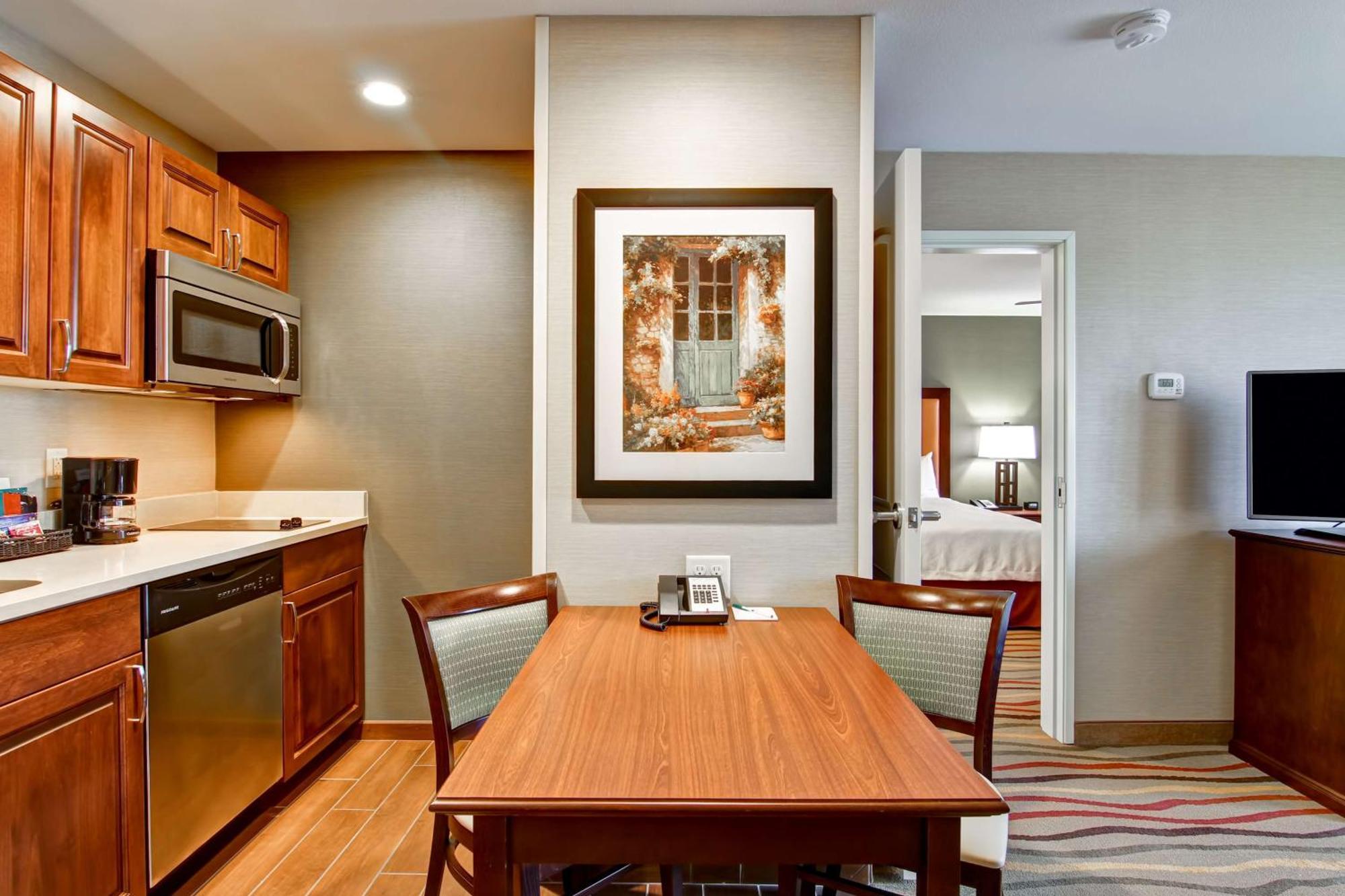 One-Bedroom Suite with Two Queen Beds